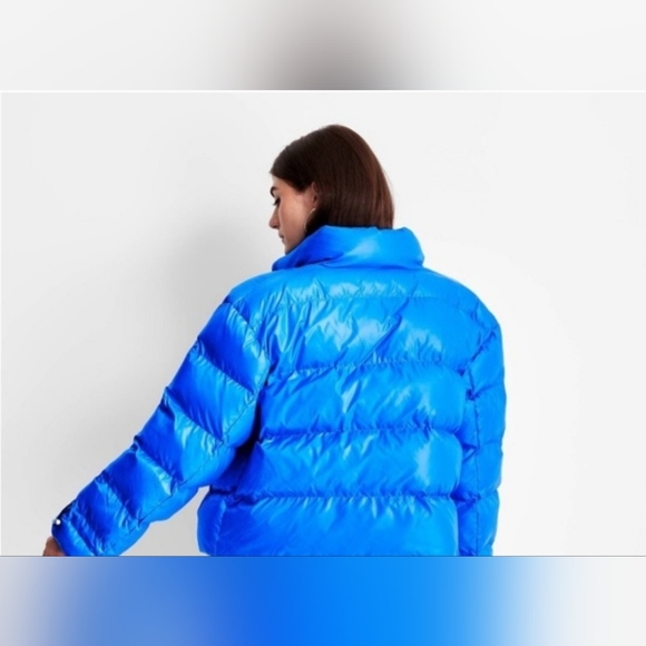 Future Collective with Kahlana Glossy Blue Puffer Jacket Size S - Picture 5 of 6